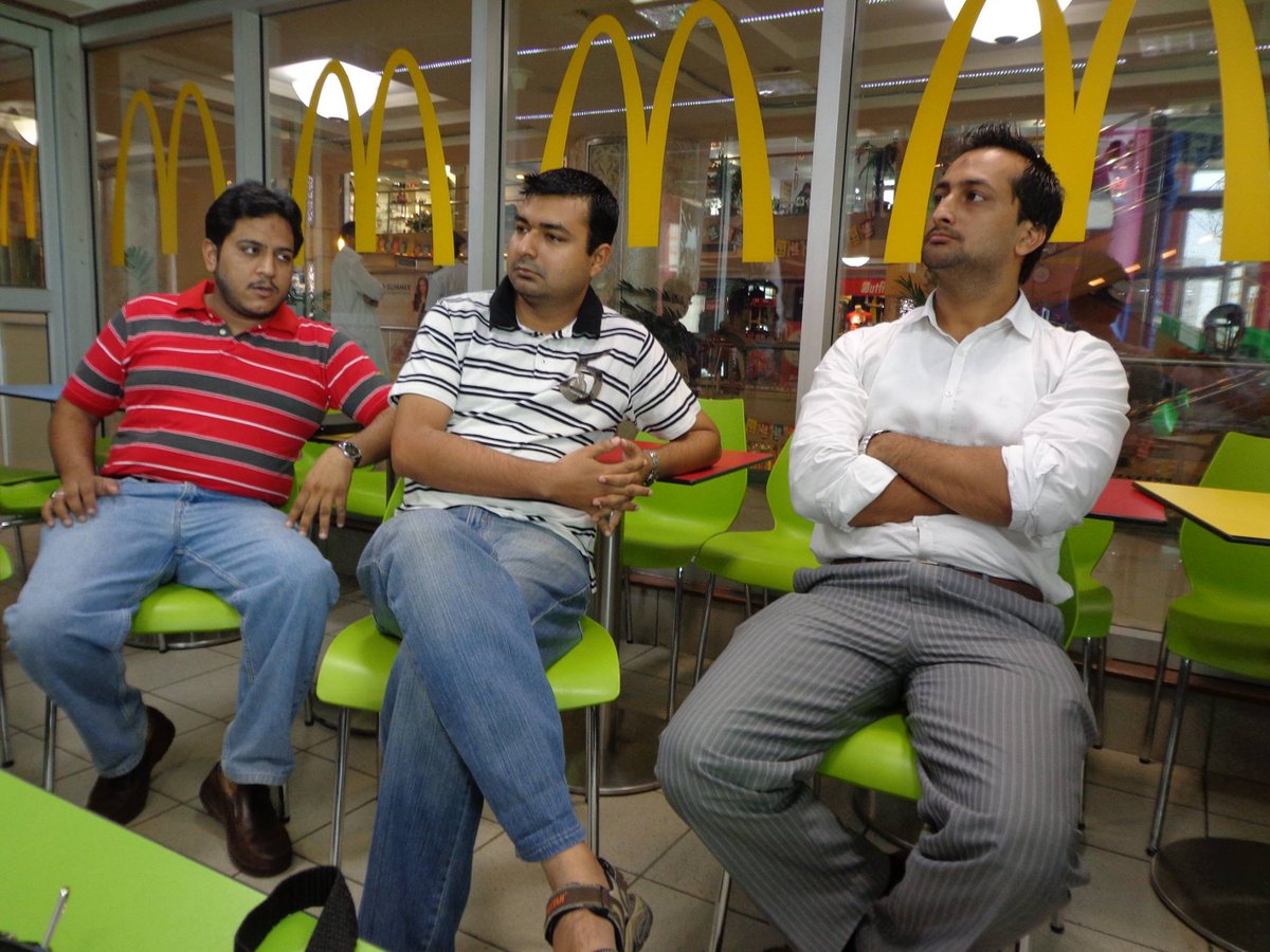 arslan0644's tweet photo. This was the first ever #TestersMeetup in Pakistan. From this point onward, 10 years ago, Pakistan's software testers community took its real shape.

Asim Kazmi
Salman Rana
Muzaffaruddin Ahmad
Alnoor Hasan
Ahmed Mubashir
Rizwan Jafri
Farrukh Shamim
Altaf Rizvi
and
Muhammad Umair https://t.co/7UuUm4ewsS