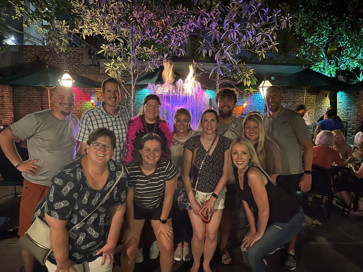 KlockeKelly's tweet photo. This crew of amazing Affton educators knows how to have fun and work hard! #affton #summitlearning #neworleans #cougar https://t.co/IKlxOZy7ZV