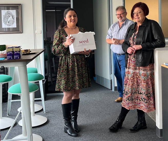 EmployOptions's tweet image. Today was our chance to say thank you and farewell to Nourina our IT Intern who has been with us for 12 weeks. We wish you every success in the future and our best wishes with your pending arrival. Hopefully you learned much and enjoyed the time with us.