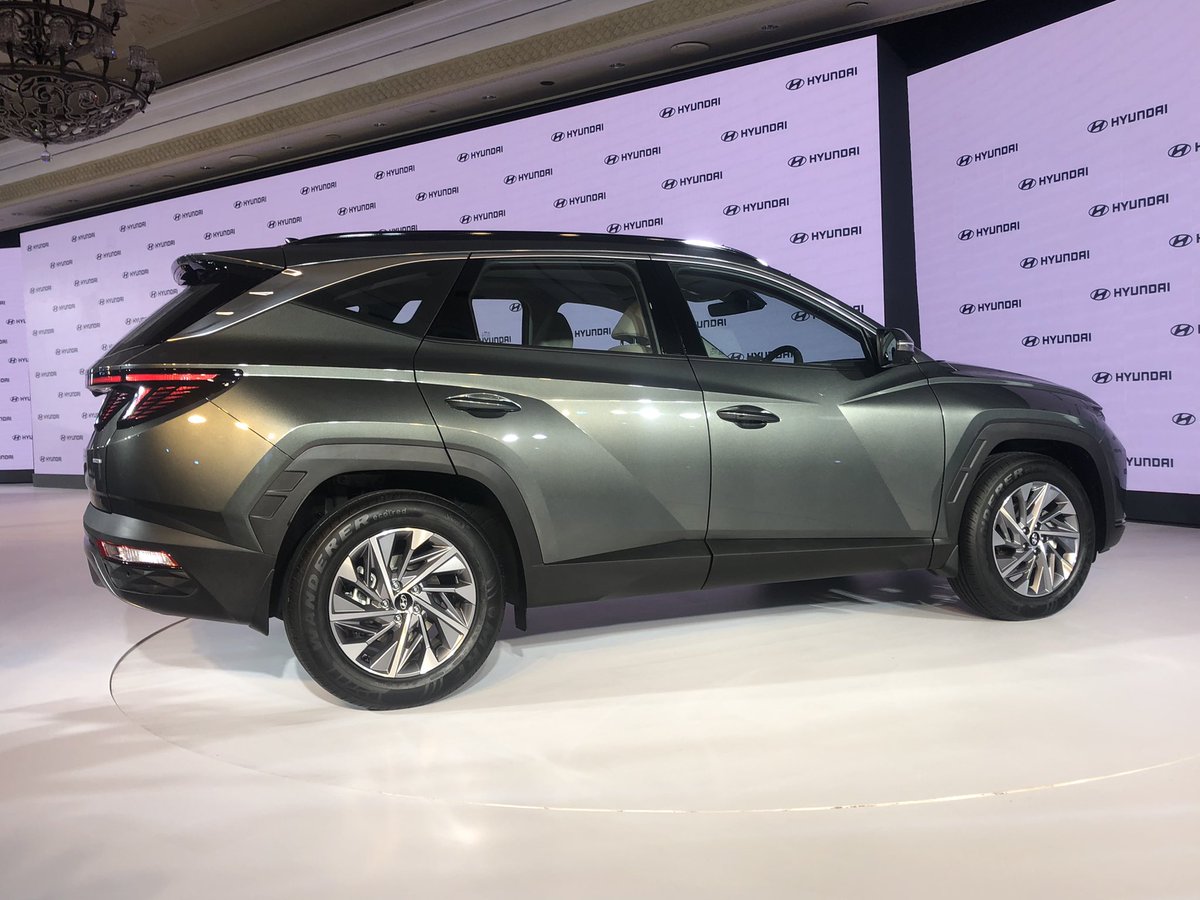 prithvi1983's tweet photo. Now what do you think?

@HyundaiIndia’s next onslaught into the premium SUV segment - #AllNewTucson 
-> Level 2 ADAS 
-> Both Petrol &amp; Diesel Engine Options
-> Panoramic Sunroof
-> 60 Plus Safety &amp; Connected Car Features  
@ravis3010 @carleloindia @HMGnewsroom @Hyundai_Global https://t.co/7yRVmdGrdM