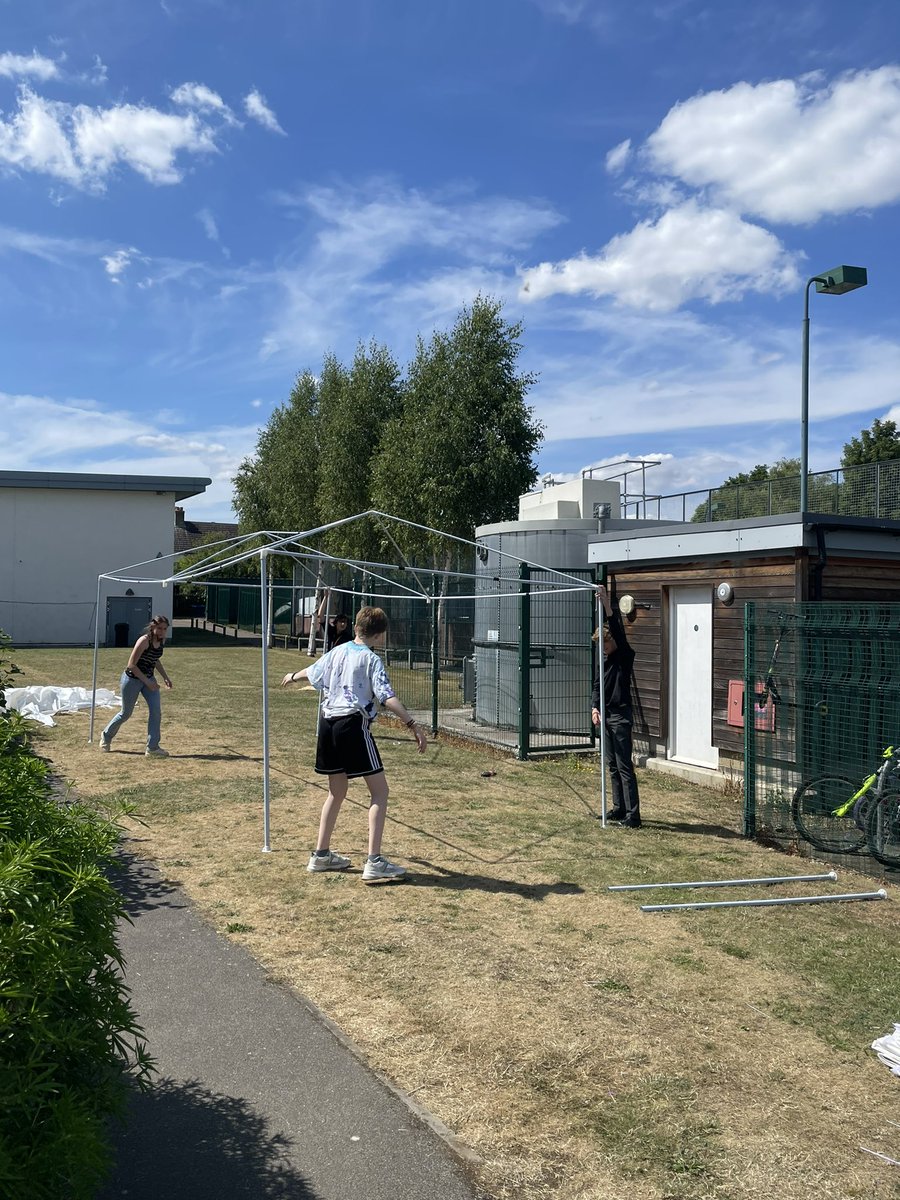 CambsCreate's tweet photo. Gig 6 = done✅. Such fun! Lots o students from that gig plus many others will be involved in today’s perfs / art @Coleridge_Edu: Sports Day &the #BestinEveryoneAwards. Yday the Ambassadors put up our perf tents in prep. #hot #arts #entertainment Have a blast @PeColeridge https://t.co/U0wRGIs94q