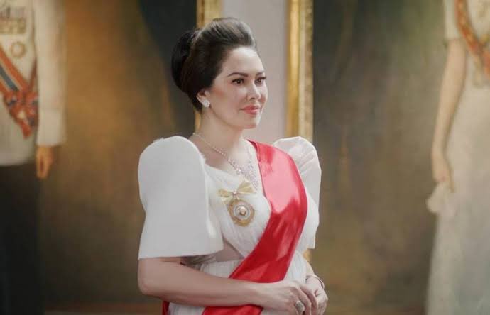 ederic's tweet photo. "I didn't expect this," gushed Ruffa Gutierrez as she was named best actress in the Philippine equivalent of the Oscars. The judges didn't expect it either. They thought they named someone else. #TakeItTakeIt
https://t.co/79QbZU0wKR https://t.co/Mqe0kZhZLP