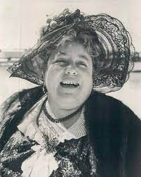 merlinpapin3's tweet photo. .@FredOL69007 .@Jouxplane83 Une pensée pour l'actrice #GeorgetteAnys qui aurait eu 113 ans (décédée en 1993) , on a pu la voir dans
Monsieur Pipelet
Quai des Illusions
Les Anciens de Saint Loup
Fanny
La Traversée de Paris
Le Sang à la Tête
1er Mai https://t.co/VKAB3zICZN