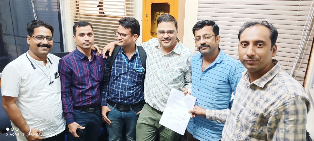 Yesterday Glimpse of Jodhpur visit by Sh. Rajendra Khanna ji, Sh. Anadaram ji and Sh. C P Meena ji for boosting membership campaign. DS Jodhpur Sh. Rahi ji detailed about the ongoing SNEA activities at Jodhpur.
<a href="/sneachq/">Sanchar Nigam Executives' Association (SNEA)</a>