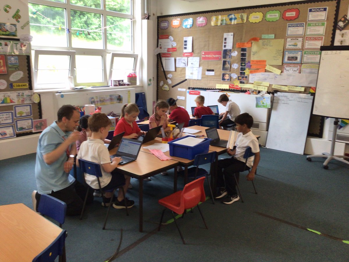 Penclawdd's tweet photo. #Penc2 This week Yr 2 have been writing an e mail to Dr Harris an entomologist at Swansea University to tell her all about our mini beast learning. Super proud! #PencACL #PencICT https://t.co/rhSU2MRyIX