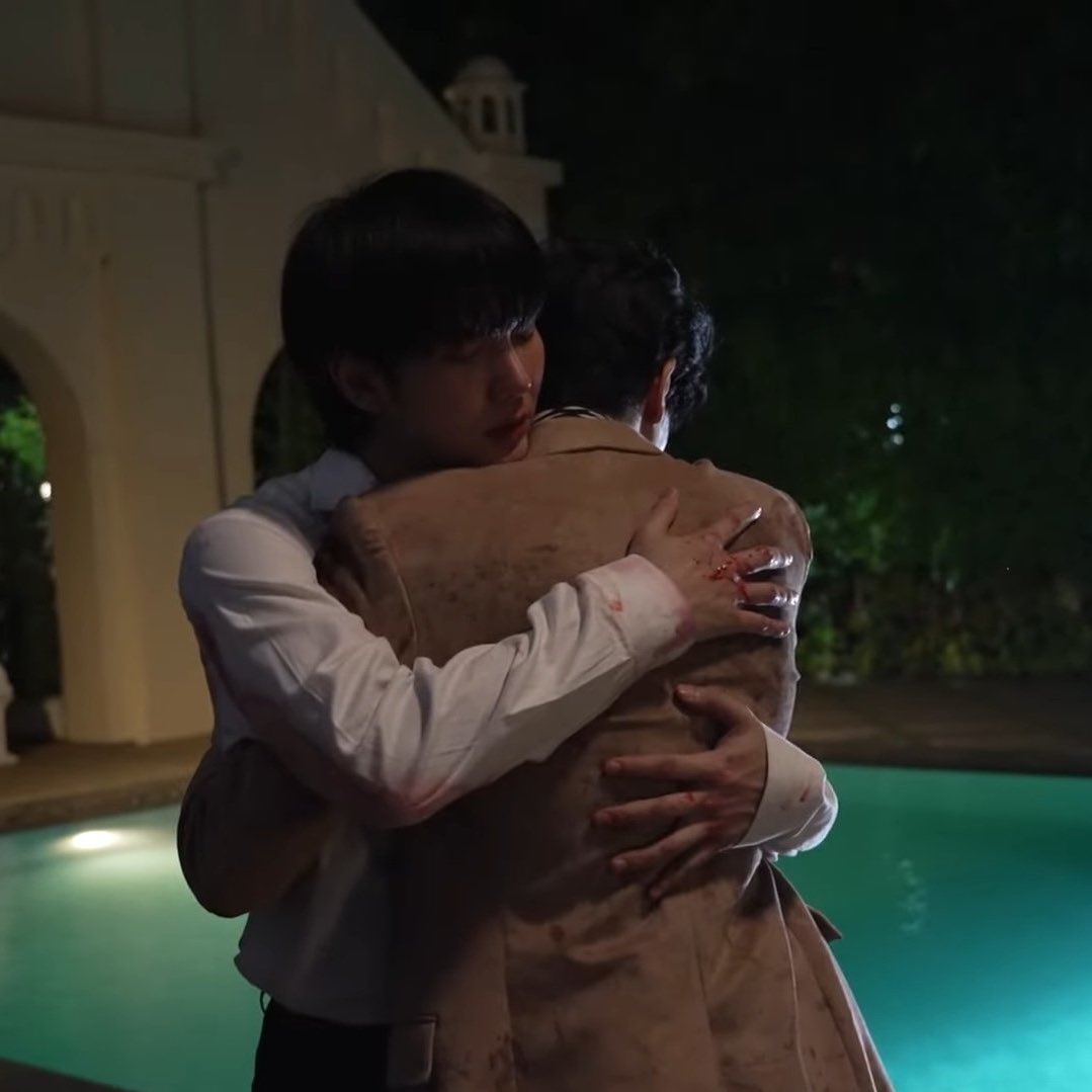 thalop3q's tweet photo. #ไบเบิ้ลบิว ; ผมไม่อยากเป็นน้องเขา
#เวกัสพีท ; นางฟ้าที่ยอมแลกปีกตัวเองกับพระเจ้าเพื่อให้ซาตานมีชีวิตรอด
#ต๋องบิว ; มีชีวิตเพื่อเป็นมัมหมีบิวไปวันๆ
#อาโปบิว ; เพื่อนแกล้งแสดงว่าเพื่อนชอบ https://t.co/iAxxP0Uxru