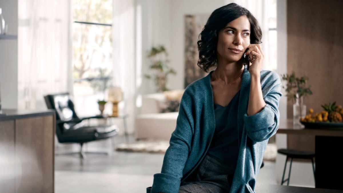 Resuelve fácilmente las dudas de tu frigorífico Siemens. El Servicio Técnico Siemens analiza en remoto las necesidades sin tener que acudir a tu casa. bit.ly/3oS7urY