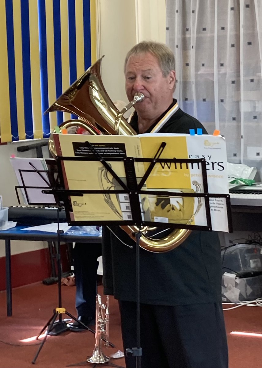 brassatbont1's tweet photo. Year 4 workshop this morning - how do brass instruments work and what do they sound like? https://t.co/xFayzSvSce