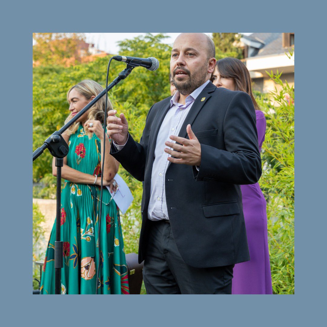 Emotivo discurso de <a href="/paz_mensajeros/">Mensajeros de la Paz</a> en el AfterWork Solidario de ma Abogacia de Madrid en el que plasma el valor de cuidar a la infancia. #mensajerosdelapaz #abogacia