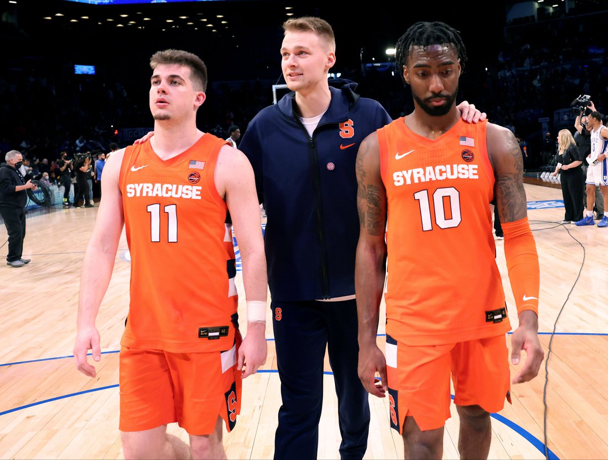 Why is Syracuse basketball recruiting guards with so many on its roster? (Mike’s Mailbox) https://t.co/XItC9RBwZS https://t.co/XGYFrRTY3Y