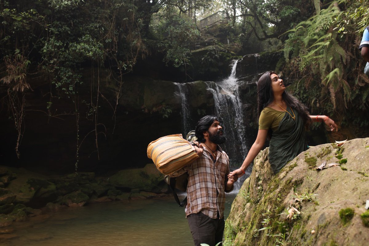 Actor <a href="/soundar4uall/">Soundararaja Actor</a> and #DevanandaSS starring #SAAYAVANAM shoot wrapped up. 

Prod by <a href="/santoshdamodar/">Santhosh Damodharan</a>'s #DamorCinema

Directed by #AnilBabu
DOP <a href="/lramachandran/">L Ramachandran</a> 
Music <a href="/polyvarghese/">Poly Varghese</a> 
Editor @editorsiddarth

<a href="/onlynikil/">Nikil Murukan</a> #CineemaJunction