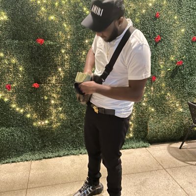 Money_03's tweet photo. #NewProfilePic https://t.co/E5aYQXPD3x
