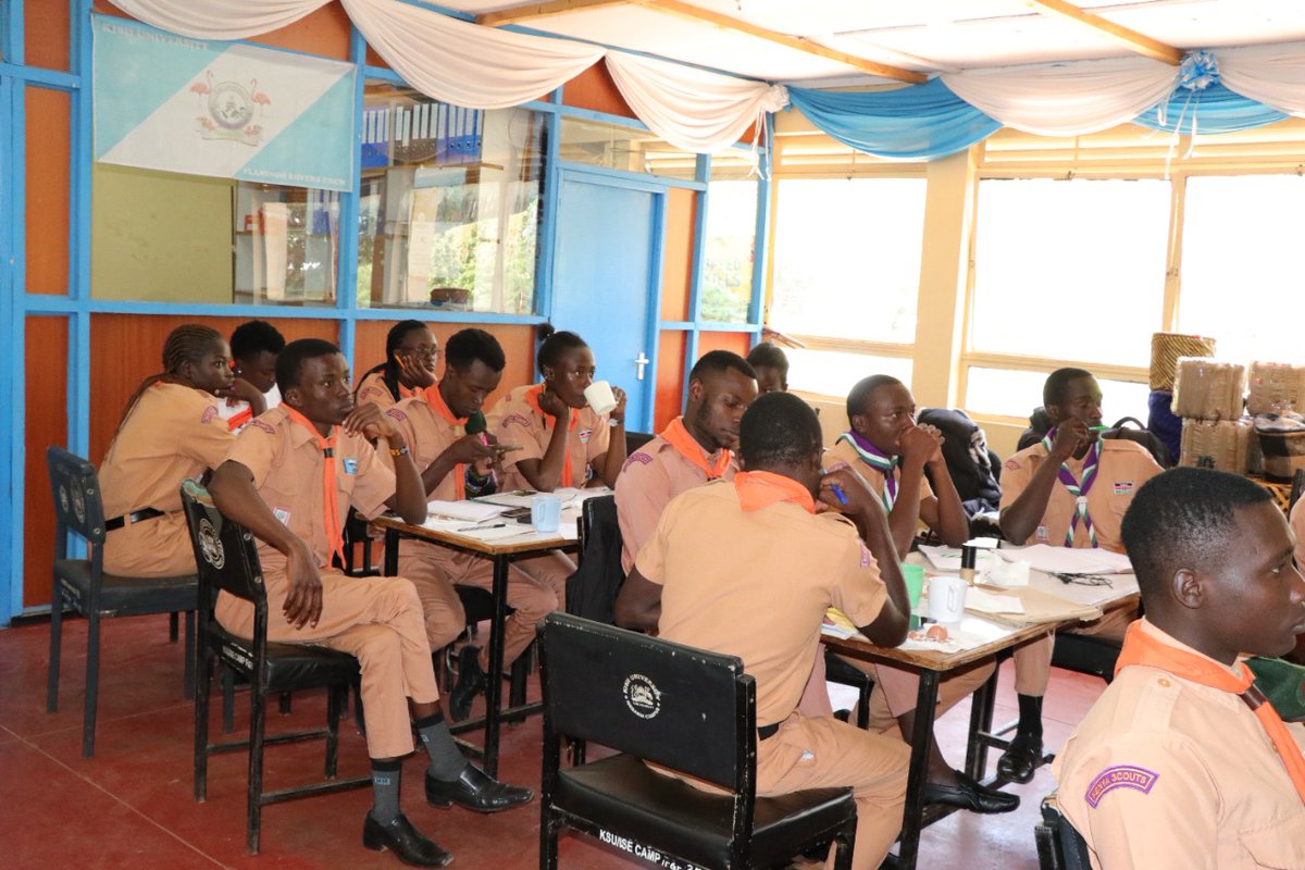 Daviekay18's tweet photo. “The more that you read, the more things you will know. The more that you learn, the more places you’ll go.”
― Dr. Seuss
#scouts from @ksuscouts attend an ITC &amp; PTC at @kisiuniofficial 
#scoutingforpeace 
@framoken
@lancemedia254
@ksuscouts 
@KenyaScouts 
@worldscouting https://t.co/jNkNkoQFq8