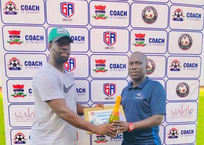 GamFootCoaches's tweet photo. *ICYMI*

@TheGambiaFF

Coach of the Round
Men's FF Cup - Round of 16✅
Presented by coach #SanaYaffa

Congratulations Coach !! 🥇
#BubacarrBojang #GunjurUnited

#TeamGFCA #GrandAuto #SportSaller #Wakilo

@Gmfootballfans @GunjurOnline https://t.co/H9ZlzOCAm7