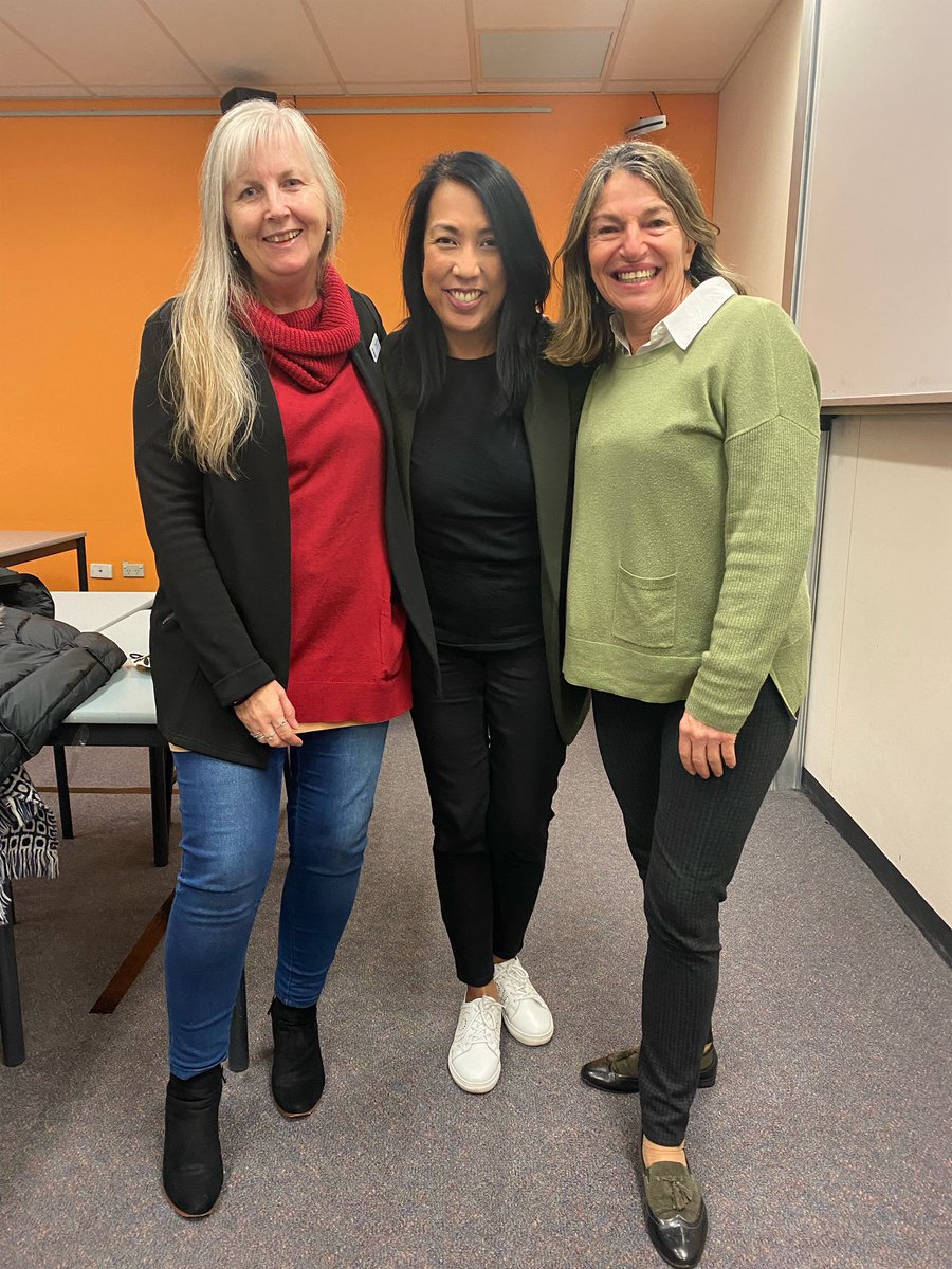TESOLoz's tweet photo. A highlight of any ‘gathering’ of like-minded peeps, passionate about the same things … IS usually when you catch-up with them! ‘Such EALD treasures and amazing humans 😇 #ealdroadmap #tesoloz https://t.co/hAopQQjxut