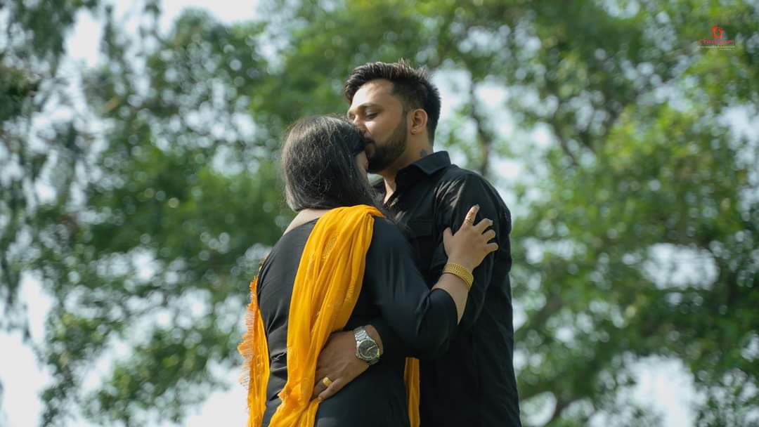 Shaadigram.art tweet media