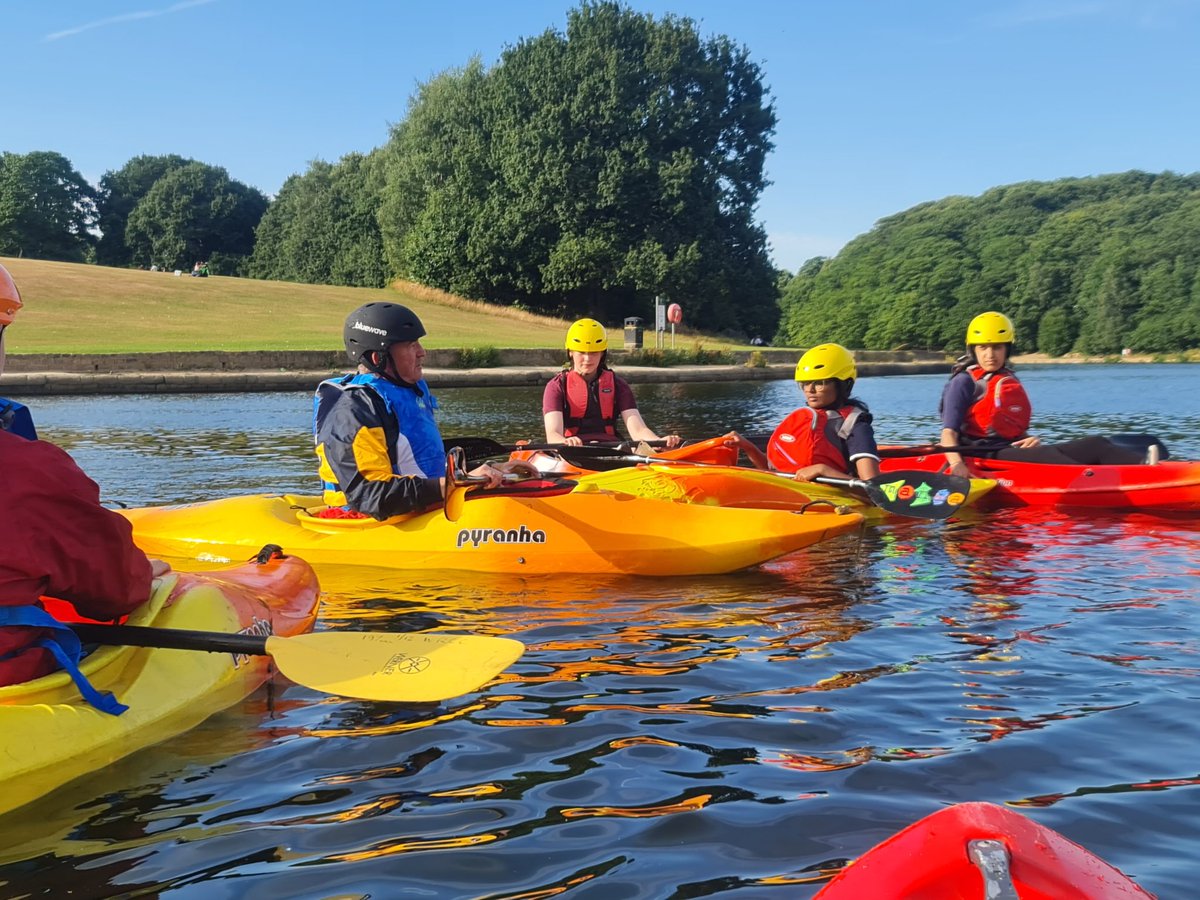 Once again, another successful Wednesday night paddling session at Roundhay Park! 

The cadets are coming a long way developing their skills and getting comfortable being on the water (and in the water) 💧