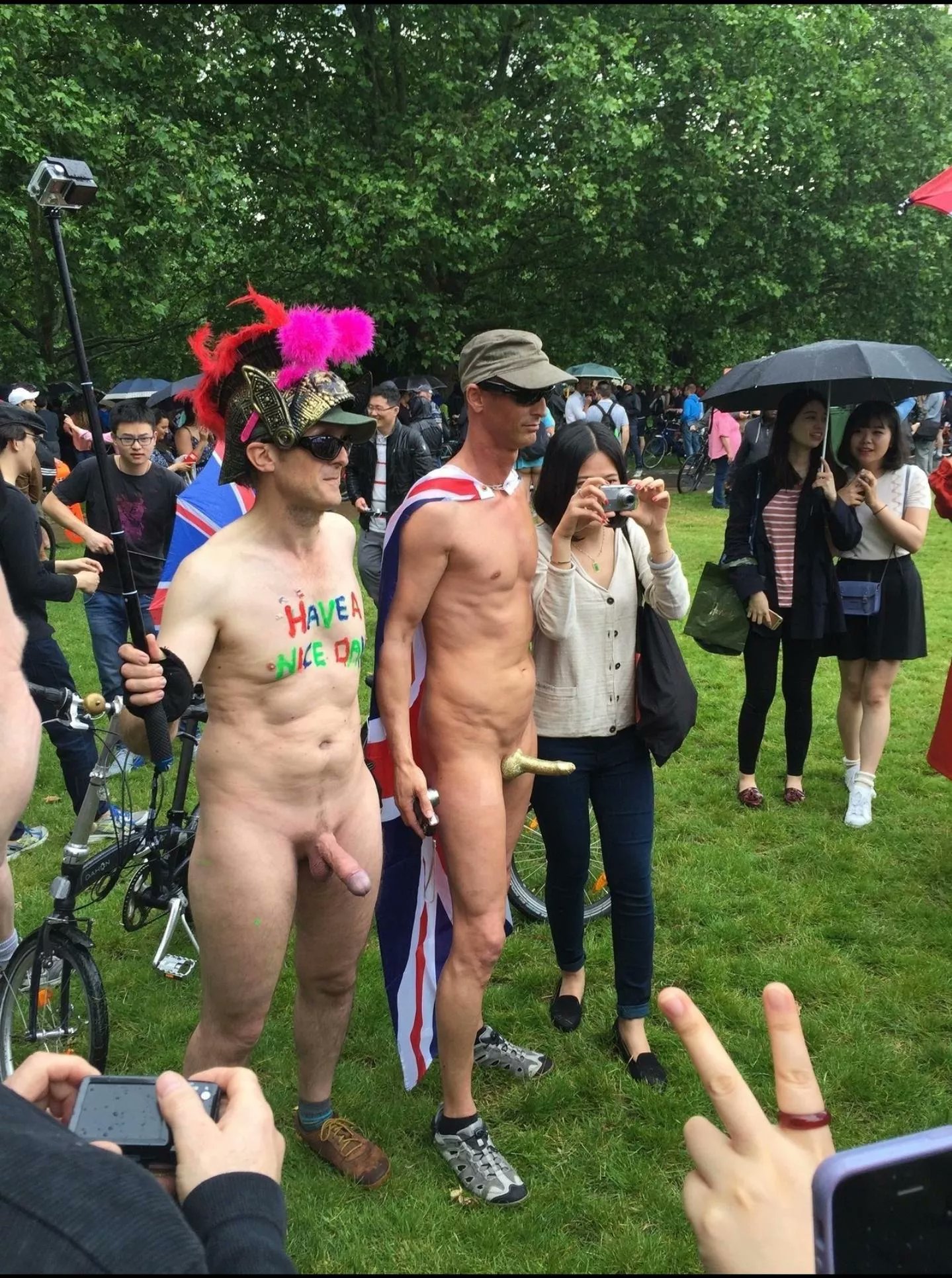 cfnm erected The erection of the penis that occurs when men  are naked in public is not something that is under their control. Some  people may not have erect penis.