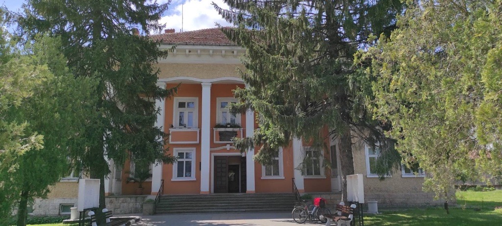 resiloc's tweet photo. TODAY: Final #RESILOC trial day for #Tetovo (BG) Village!  Valuable experience was gained from presenting of the #DIPFramework to the LRT (11.04) to the competition of the #EuropeanAwarenessScenario (12.07.). Citizens’ Jury to validate the results of the EASW to day. Let's go ! https://t.co/guHNofZvNO