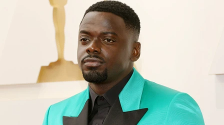 StarflixUk's tweet photo. Daniel Kaluuya Not Returning for ‘Black Panther 2’
Kaluuya told 'Rotten Tomatoes' that he had to back out due to scheduling conflicts with Jordan Peele's 'Nope.' https://t.co/ogZioLbaCs