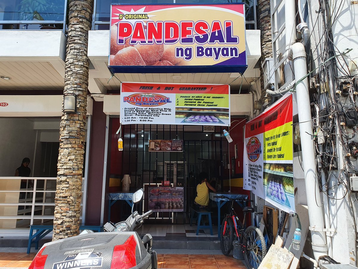 koneex's tweet photo. Support support sa negosyong pandesalan ni BFF. Salamat sa time at pag welcome brother @ItsMeJosh10 🤙🏼 https://t.co/FTvxiDfY8B