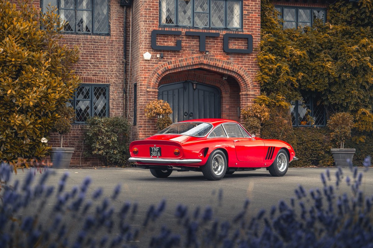 officialenzari's tweet photo. GTO Engineering offers extremely rare one-off Fantuzzi-bodied Ferrari 250
๐๐๐๐
* Read more on our Facebook page ๐ https://t.co/WOc5ZjLHky ๐
#cars #news #gtoengineering #ferrari #classiccars #250gto #enzari #italiancars https://t.co/w3IQetTb6u