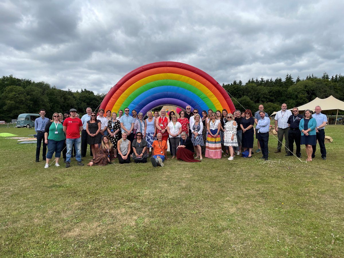 HIOW_ICS's tweet photo. As the Hampshire and Isle of Wight vaccination programme team celebrates giving over four million doses of the COVID-19 vaccine, health leaders remind people it isn’t too late to get your jab 💙

Please read full statement here 👉 https://t.co/OebMZX1FHj https://t.co/7VczrN1N6d