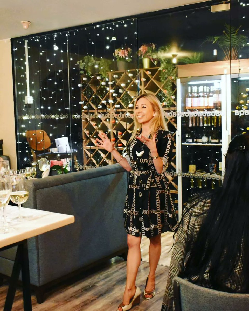 lauralingovino's tweet photo. An incredible evening hosting the first Wine Club at BOBO in #liverpool!! 6 wines from the Iberian peninsula; crisps dry whites, to sultry rosés and a gorgeous Crianza from @bodegasmanzanos
More #winetasting experiences to come from @lauralingovino 🍷🍇🥂🍾 #liverpoolexperience https://t.co/BM5G80Pkjr