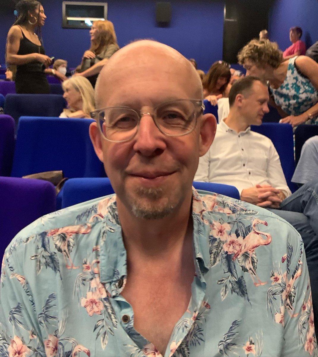 bavardbar's tweet photo. A fab reopening of the Bavard Bar @TownerGallery last night. Fantastic ‘bavards’ from the brilliant Mat Homewood, @ColeMoreton and @SarahJaneMorri3 
Great 3D VR bavartistry from @clifffart and top music from @DHewsonPiano The next Bavard Bar at Towner is on 10 August. Come along! https://t.co/4izwAGAMHR