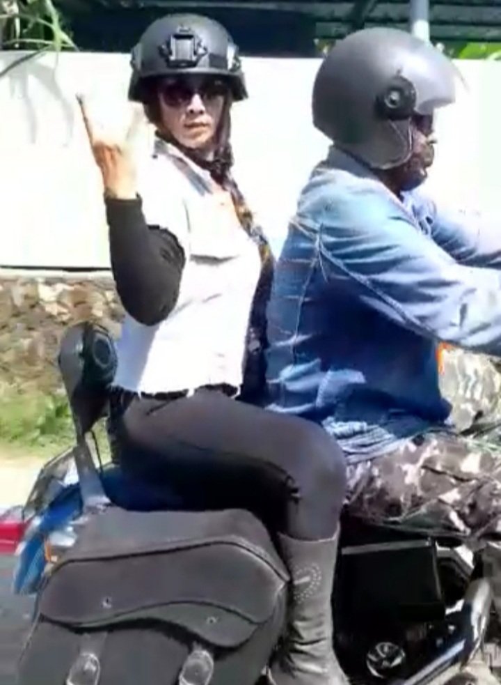 GungAntrax's tweet photo. #harleydavidson #dynasuperglide #harleyevolution https://t.co/xYIMFyHpK5