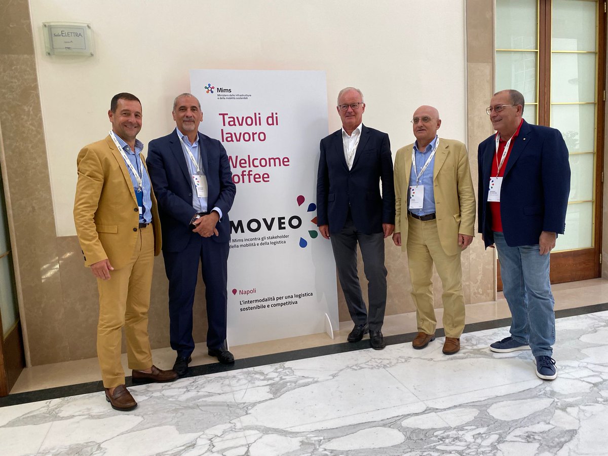 FLC (@freightleaders) on Twitter photo #MOVEO: ieri il secondo appuntamento con gli attori di #mobilità e #logistica.
Presenti il presidente FLC <a href="/MMarciani/">Massimo Marciani</a> e alcuni soci: il vicepresidente Acquaro, Terminali Italia; Marco Spinedi, <a href="/INTERPORTOBO/">INTERPORTO BOLOGNA</a>; Armando de Girolamo, Lotras, Thomas Baumgartner, <a href="/FERCAMgroup/">FERCAM</a>.
@mims_gov #MOVEO: ieri il secondo appuntamento con gli attori di #mobilità e #logistica.
Presenti il presidente FLC <a href="/MMarciani/">Massimo Marciani</a> e alcuni soci: il vicepresidente Acquaro, Terminali Italia; Marco Spinedi, <a href="/INTERPORTOBO/">INTERPORTO BOLOGNA</a>; Armando de Girolamo, Lotras, Thomas Baumgartner, <a href="/FERCAMgroup/">FERCAM</a>.
@mims_gov