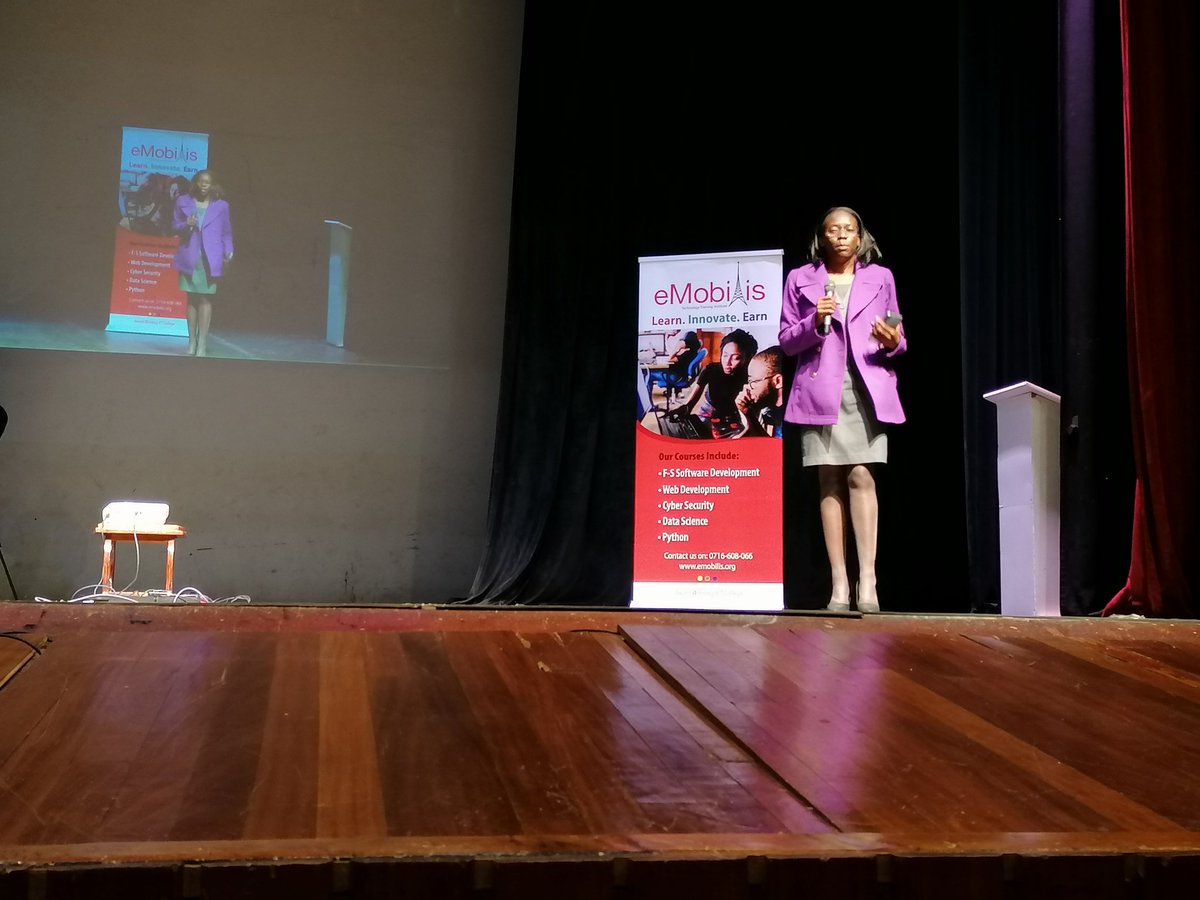 eMobilis's tweet photo. Eunice Juma, Site Reliability Engineer @SafaricomPLC shares what the job market requires in terms of skills.
#Techtalk2022 #WebDevGraduation #eMobilisTechTalk https://t.co/f1nQJ3ilIj