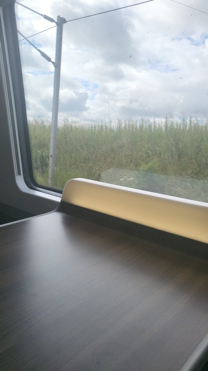 amurphyLithe's tweet photo. On the train from Glasgow to Huddersfield to meet with our great customer Adare SEC. Looking forward to a productive and fun day. https://t.co/DDUSTpE2CT