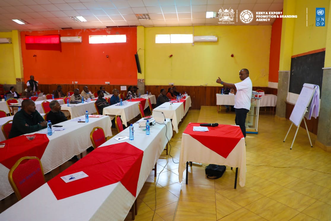 Tamiwekayuni's tweet photo. #Day3 Embu county Director of Trade takes the participants through the revenue streams and key activities in export trade at the @UNDPKenya capacity-building workshop under the #GrEYAP project in collaboration with @MakeItKenya
@jocoredo @mmashologu1 @Trade_Kenya https://t.co/rDU3iCnKA1