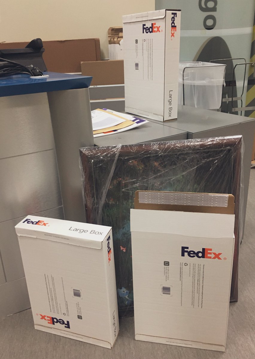 GreatCarls's tweet photo. I hope you guys enjoy my giveaway <3
Special Thanks to @CARROTSOZY for the great opportunity of art + music collab 🤝
I am sending you the beautiful piece that we worked together
<Romance of NFT>
I managed to find a perfect fit box for the delivery, YES 🙌 https://t.co/VuRCQpePFE
