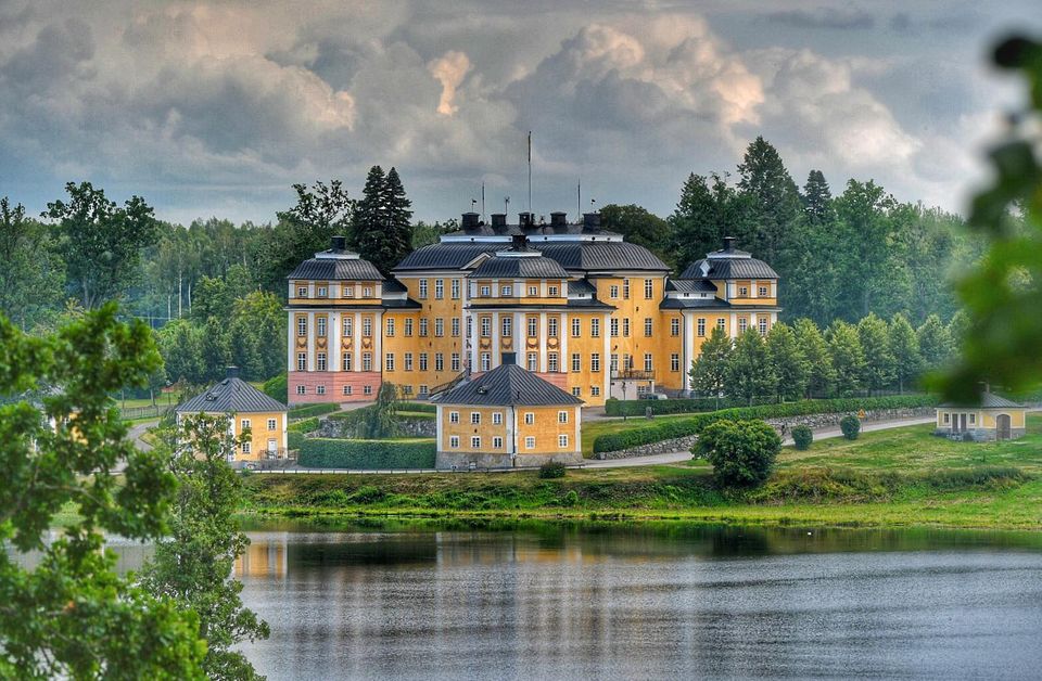 randstech's tweet photo. ERICSBERG CASTLE STABLES
#randstechprojects
EN/ We are glad and proud of the first installation of a Randstech #kitchen in #Sweden. More specifically in the magnificent Ericsberg Castle in #Katrineholm, 150Km from #Stockholm.
🧵 👇 https://t.co/FS4HnU5c5G