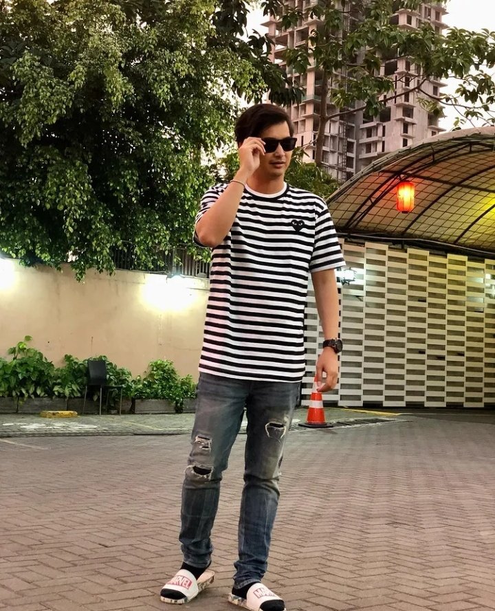 Sore yugoQuw boleh tau nggak kalian lagi apa nih ?