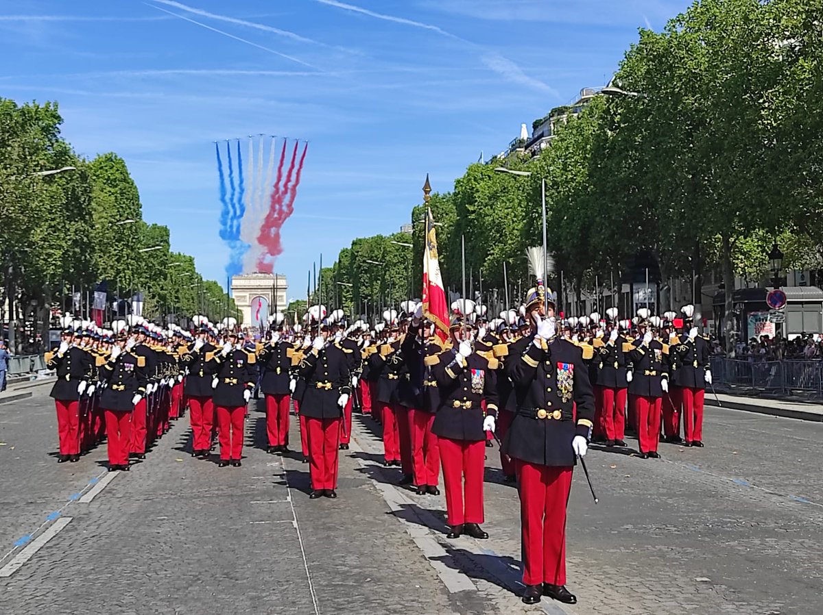 #14Juillet
Honneur de servir la France.
#SoldatsDeFrance