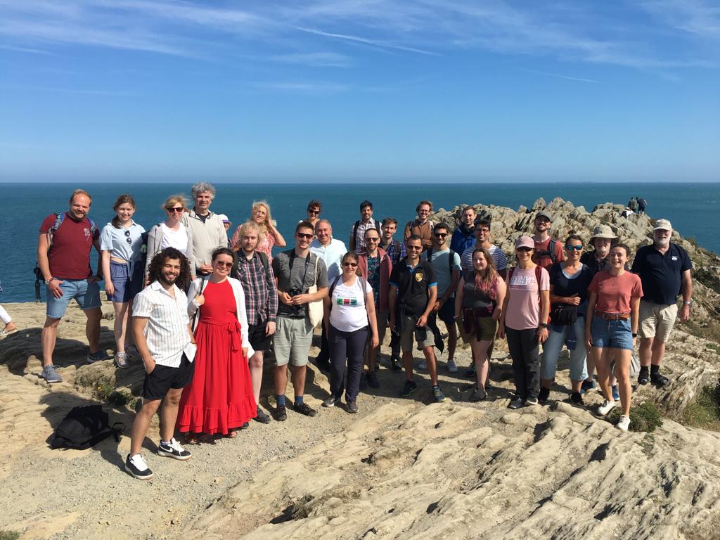 The excursion group is enjoying the nice weather of the coast and the beautiful city of Saint-Malo !! 

#ISEPEP9