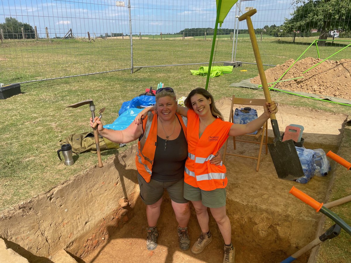 EmilyGlass76's tweet photo. #WU22 What can I say? Absolutely gutted to leave early for my PhD graduation! I will miss the fabulous Tr2 squad at #Plancenoit & know theyβre in good hands with Flo! Yesterday was amazing, found base of robbed-out wall & coin for good measure!
#Waterloo #teamwork #DigWaterloo22 https://t.co/WpG18DOEXR
