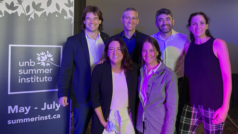 entrevestor's tweet photo. The @UNB held a demo day Wednesday for its Summer Institute #accelerator, its first in-person pitch event since the pandemic, with six companies presenting. https://t.co/POe0WwbaTW @UNBTME https://t.co/sAcCZa6dHk