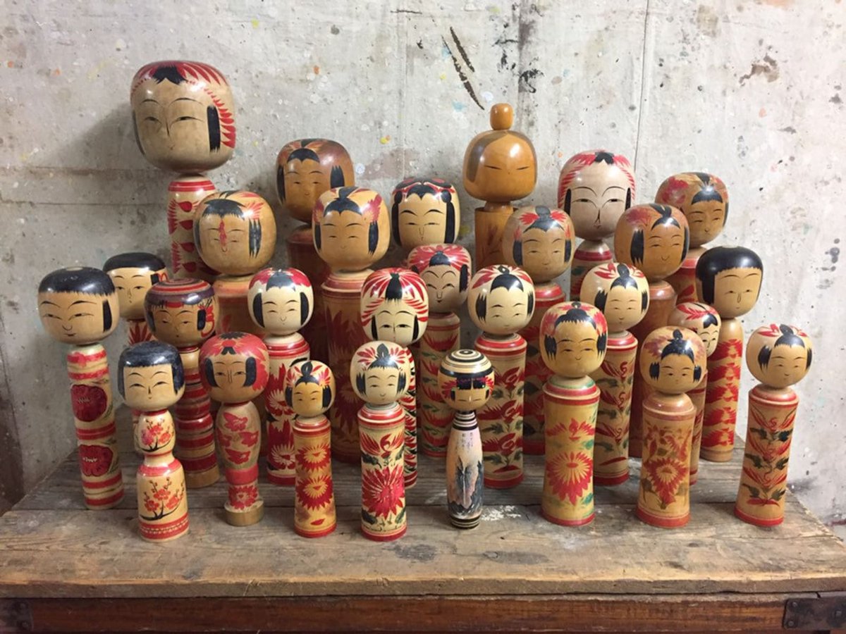 mabjones's tweet photo. I collect #kokeshi dolls, postcards of #WelshLadies, and random #badges.
What do you collect???
#collection #collector #collect https://t.co/ohtbZojCZT