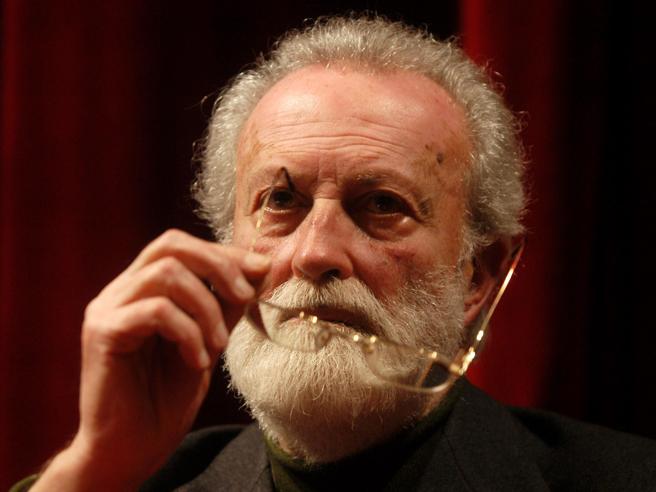 Addio a Eugenio #Scalfari. Maestro di giornalismo, intellettuale raffinato, protagonista dell'informazione e del dibattito pubblico, che ha segnato con la libertà e la lucidità della sua riflessione.   Ci mancherà.