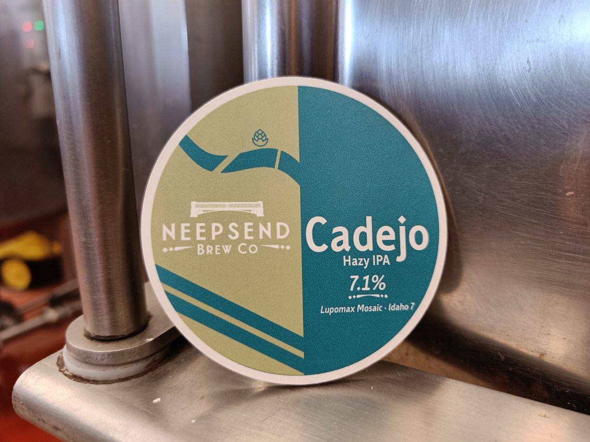 Brewing today: Cadejo, a 7.1% Hazy IPA hopped with Idaho 7 and super concentrated lupulin pellets of Mosaic in big dry hop doses. Oat & chit malt, low bitterness and heavy late hopping should give us a full bodied and tropical IPA.