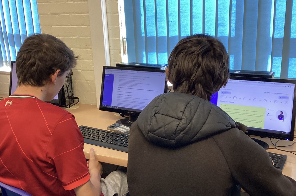MCA_Six's tweet photo. Year 12 students have been using OSCAR to work on their personal statements. Thank you @Causeway_Edu for such a useful tool!
#SixthFormLife #TransformingLives #TakeYourPlace #YourFutureYourChoice #DoYourResearch #InformedDecisions https://t.co/u7yKfxUnn6