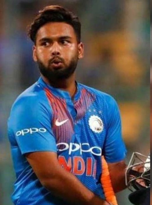 Who is better in T20's
     RT.                      Like 
#SanjuSamson      #Pant