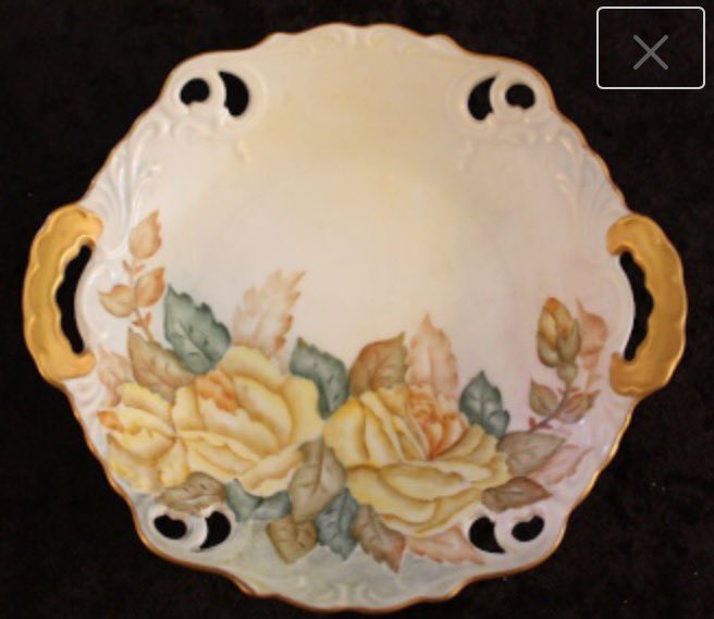 emmasattic98's tweet photo. Vintage Hand Painted China Recessed Plate with Cut Outs and Gold Paint by EmmasAtticTreasures https://t.co/5yhsgvmJkR via @Etsy #HandPainted #ChinaPlate #Floral #Signed https://t.co/m7xVfEsctU