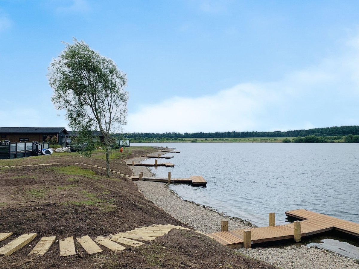 Imagine walking from your lodge to the lake and seeing your canoe waiting for you in the glimmering sun ready for you to enjoy a day filled with fun and laughter on the water 🤩

Phase 2 of our new development is in full swing… Enquire now  haulfrynholidays.co.uk/our-parks/ches…
