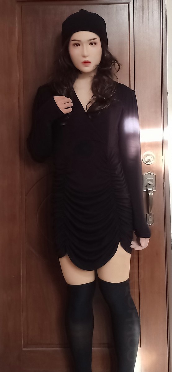 居然把原本可爱的面具给拍成了厌世脸😂😂😂  #femalemask  <a href="/DreammaskStudio/">Dreammask Studio</a>