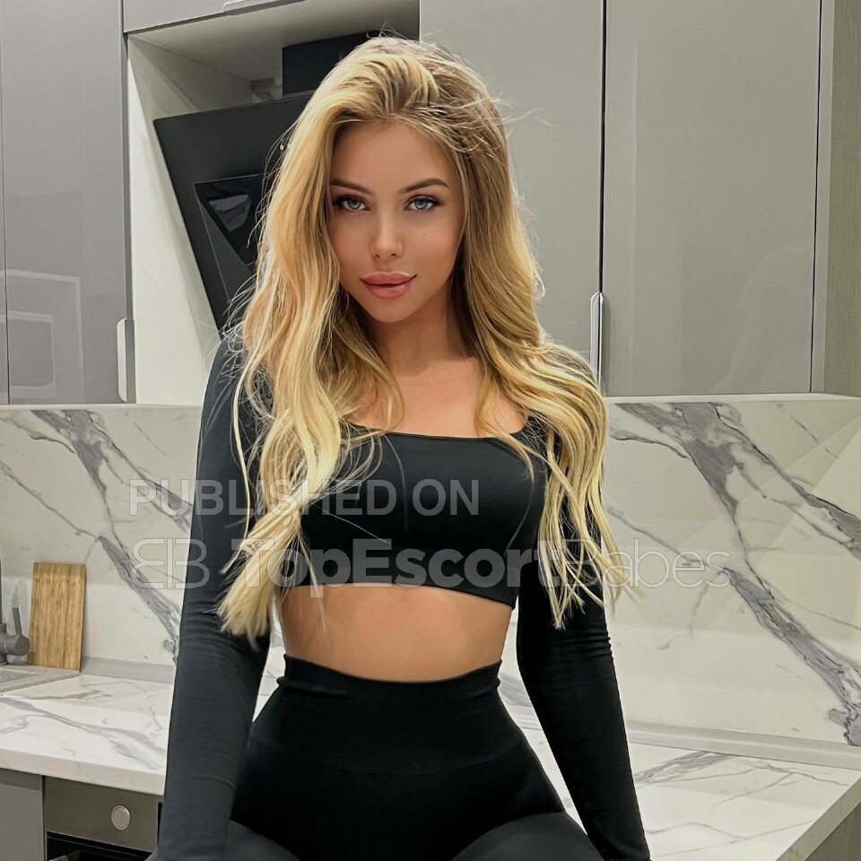 Whji13's tweet photo. Available in #Riyadh for #massage_in_riyadh and #dating
#massage_jeddah
#massage_bodytobody
#massage_with_happyeding
#dating intrested 
https://t.co/JOIhdjGw7v 😍 https://t.co/E4lOdfOYZi https://t.co/fdi6WtAQ5T https://t.co/voDMoY9I4F
